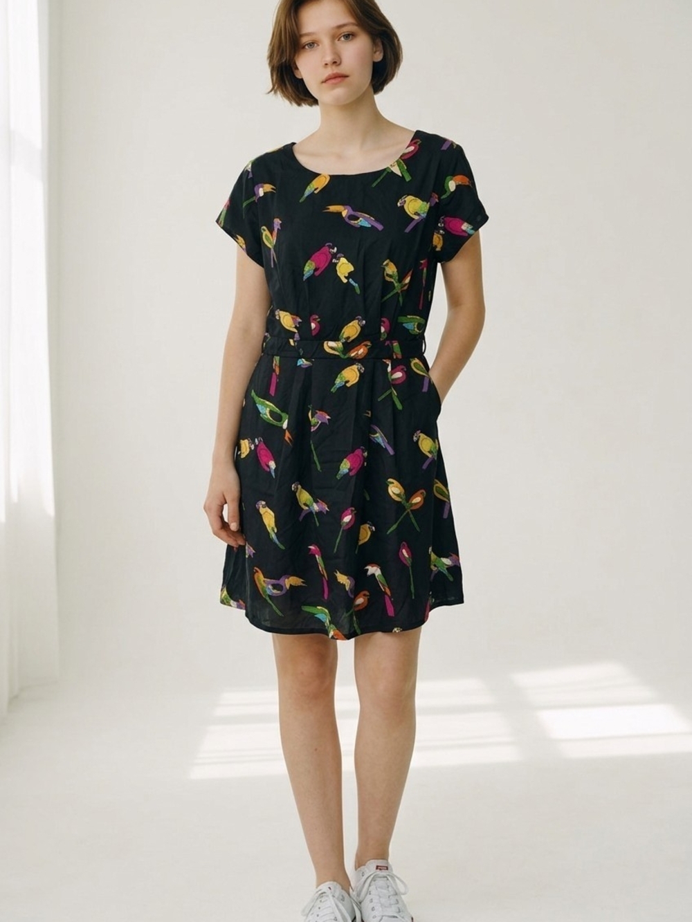Black Short-Sleeve Parrot-Print Midi Dress